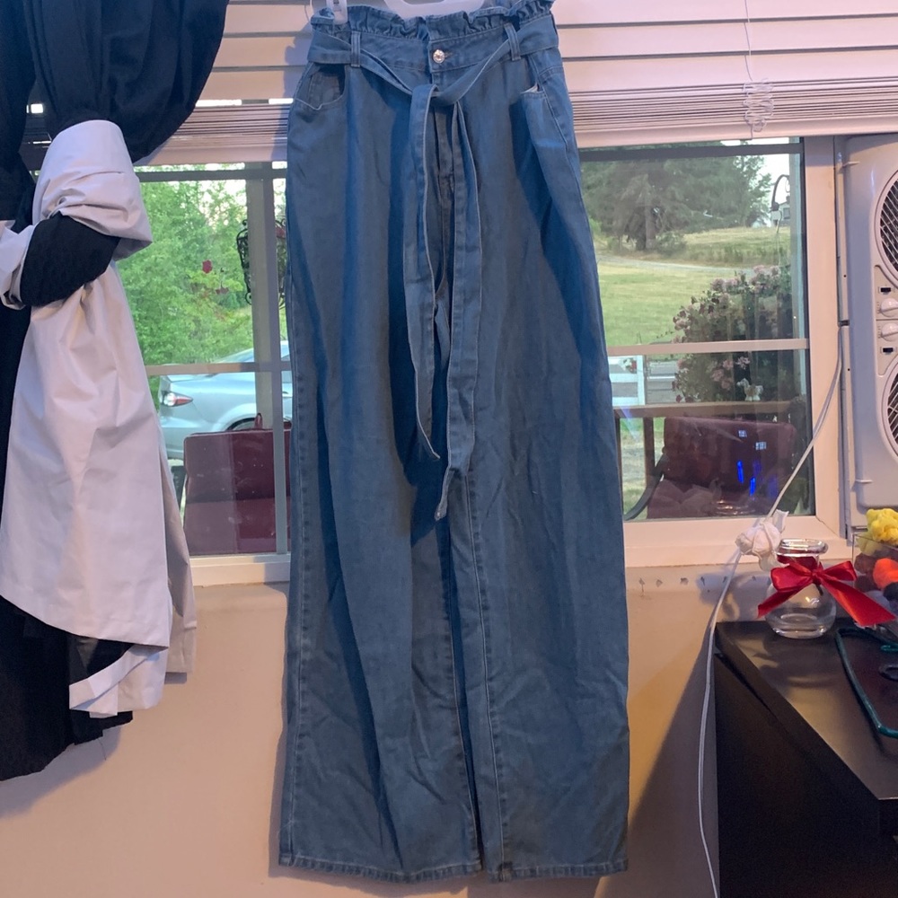 Long Scrunched Waist Large Boot Cut Romwe Jeans.